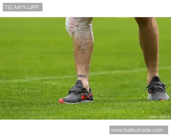 足球明星专用护膝图片展示运动员保护膝盖的重要性与时尚设计元素