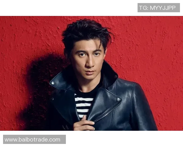 长得像吴奇隆的足球明星究竟是谁他在绿茵场上的表现如何引发热议